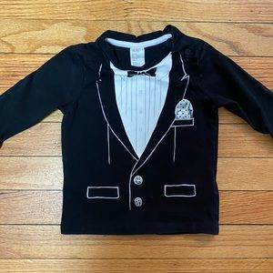 long sleeve tuxedo tshirt